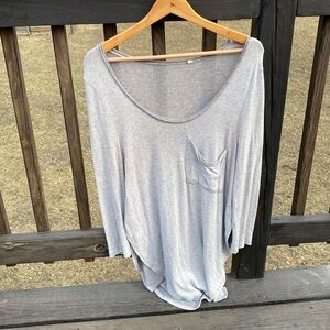 ME TO WE Gray Long Sleeve Top